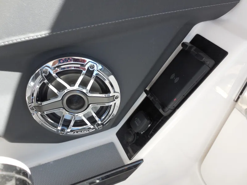 Slide: The Image of Chaparral SSX 8 2026 - 19