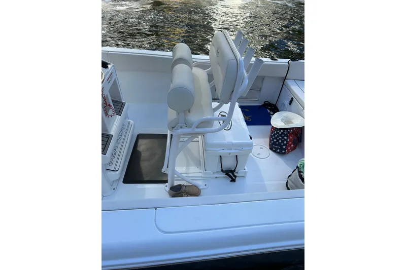 Slide: The Image of Sea Hunt Ultra 234 2024 - 4