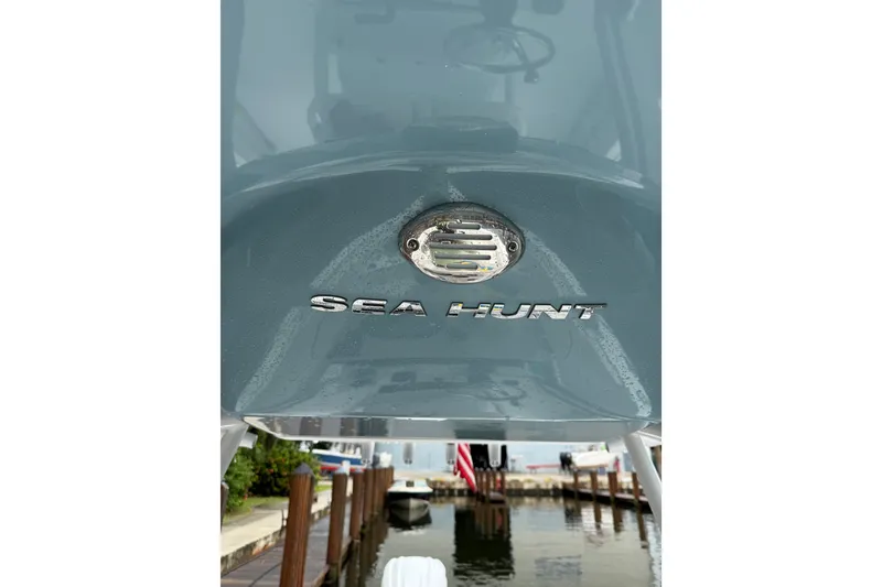 Slide: The Image of Sea Hunt Ultra 234 2024 - 9