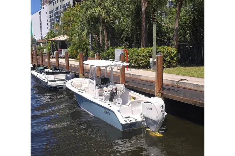 The Image of Sea Hunt Ultra 234 2024 - 1