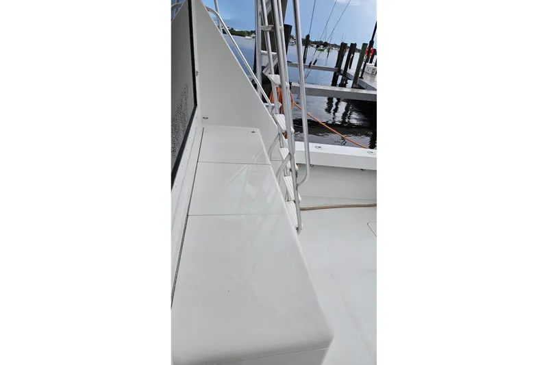 Slide: The Image of Viking 45 Convertible 1989 - 6
