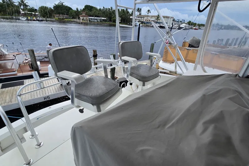 Slide: The Image of Viking 45 Convertible 1989 - 13