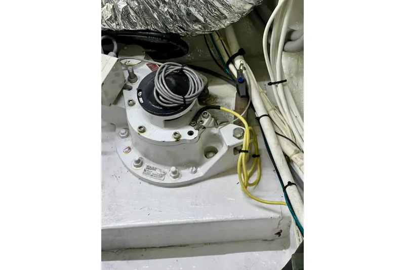 Slide: The Image of Ocean Alexander 430 Classicco 2000 - 62