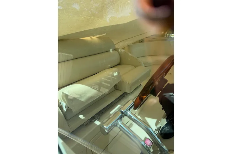 Slide: The Image of Cruisers 340 Express 2004 - 9
