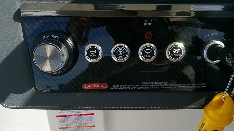 Slide: The Image of Chaparral SSX 30 2026 - 5