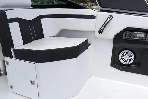 Slide: The Image of Monterey 255SS Super Sport 2022 - 7