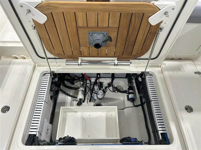 Slide: The Image of Boston Whaler Outrage 2025 - 29