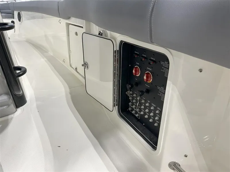 Slide: The Image of Boston Whaler Outrage 2025 - 21