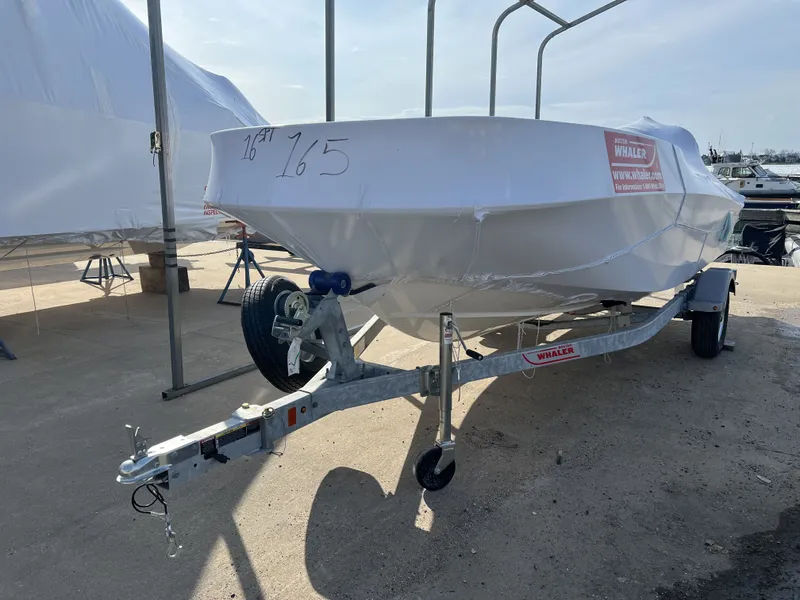 The Image of Boston Whaler Super Sport 2026 - 0
