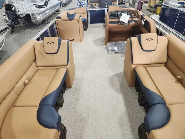 Slide: The Image of Avalon 2385 25 LSZ QL 2026 - 4