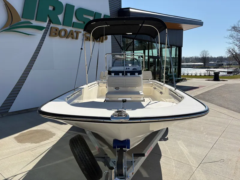 Slide: The Image of Boston Whaler 170 Montauk 2026 - 2
