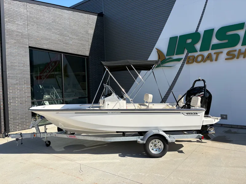 The Image of Boston Whaler 170 Montauk 2026 - 0