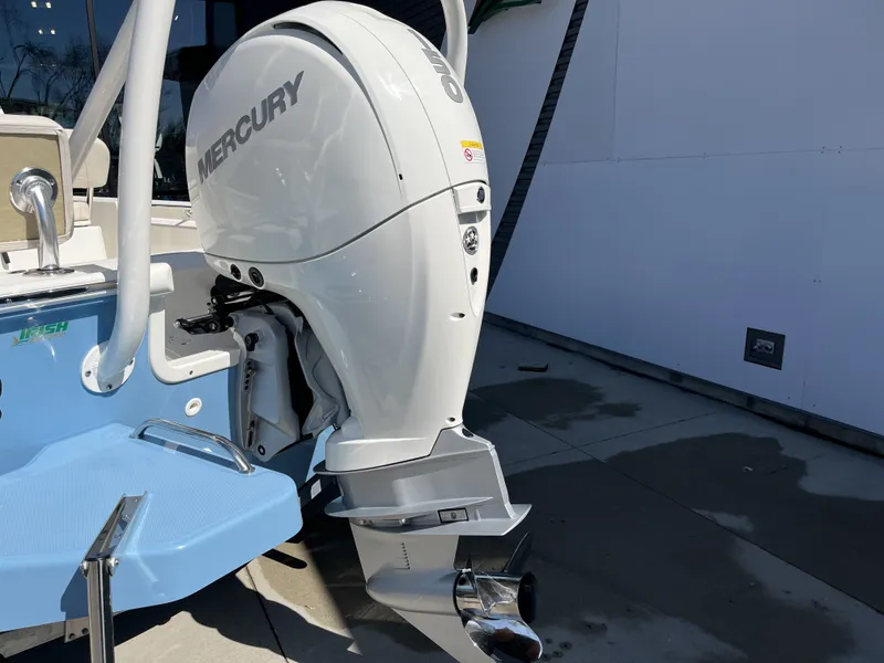 Slide: The Image of Boston Whaler Montauk 2026 - 16