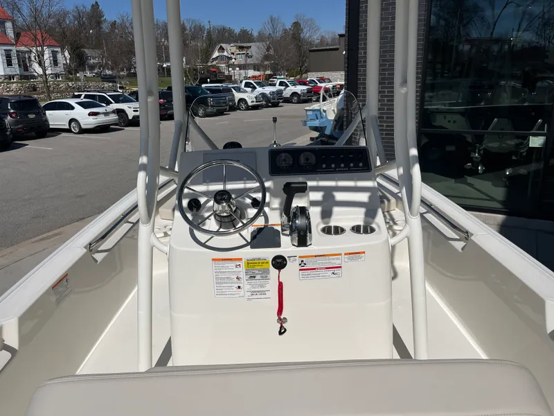 Slide: The Image of Boston Whaler Montauk 2026 - 6