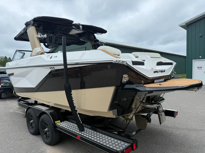 Slide: The Image of Nautique G23 2025 - 2