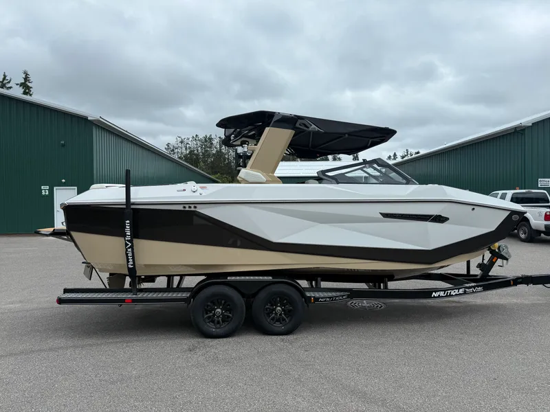 Slide: The Image of Nautique G23 2025 - 5