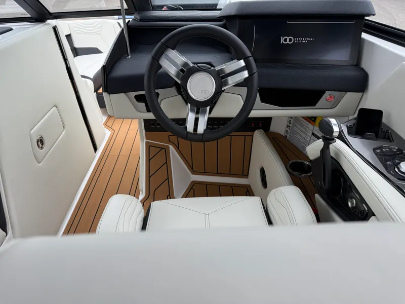 Slide: The Image of Nautique G23 2025 - 16