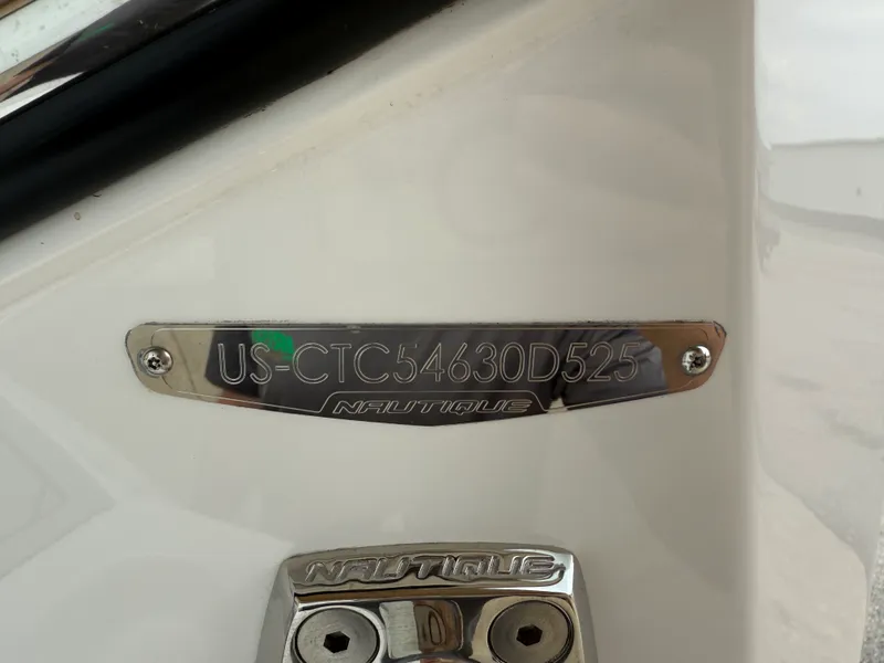 Slide: The Image of Nautique G23 2025 - 19