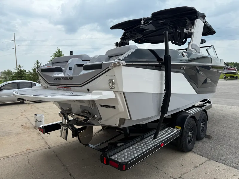 Slide: The Image of Nautique G23 2025 - 4