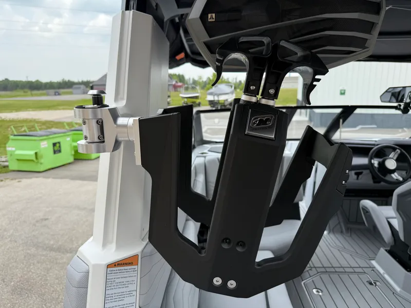 Slide: The Image of Nautique G23 2025 - 24