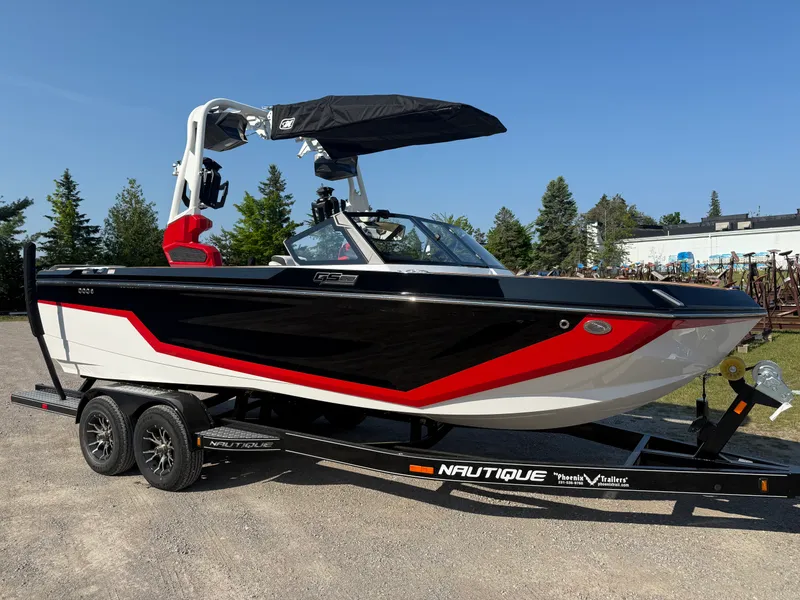 Slide: The Image of Nautique GS22 2025 - 7