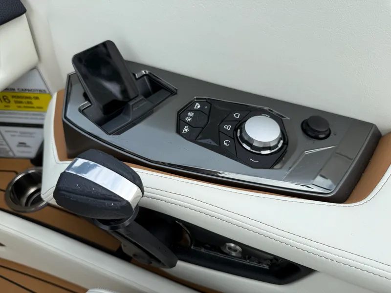 Slide: The Image of Nautique G23 2026 - 18