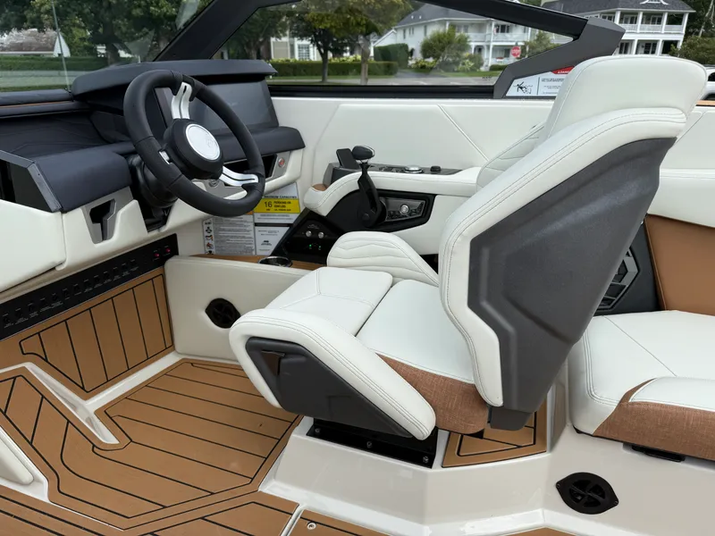 Slide: The Image of Nautique G23 2026 - 15