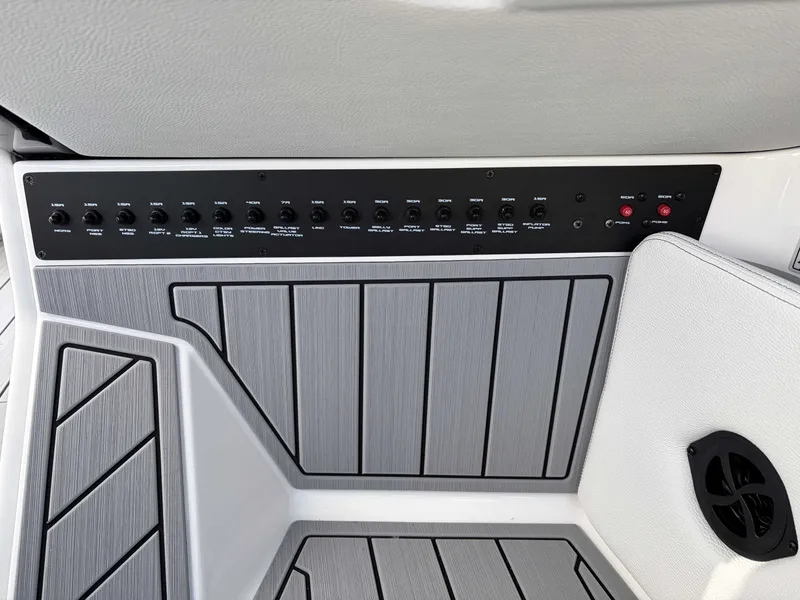 Slide: The Image of Nautique G23 2026 - 27