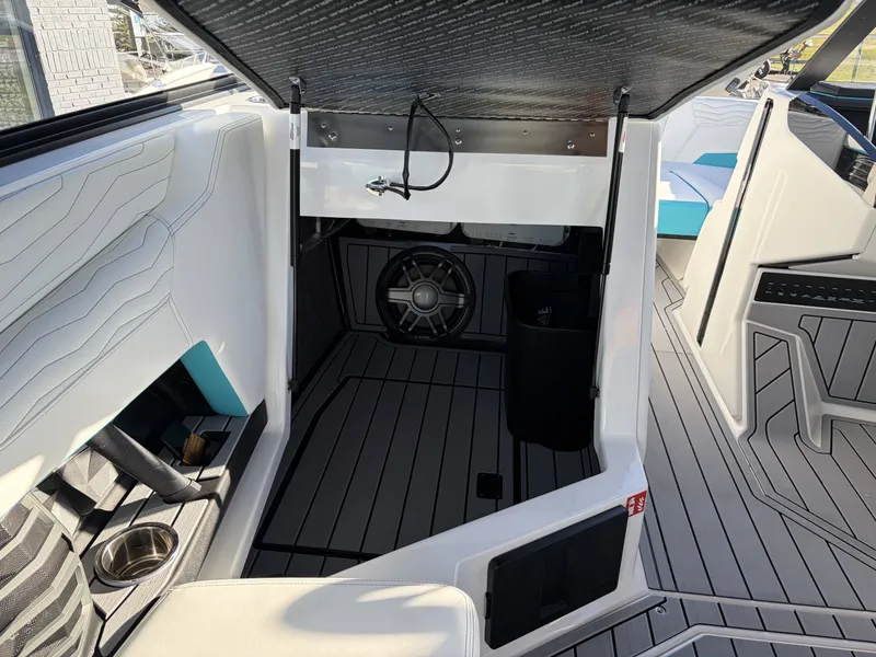 Slide: The Image of Nautique G23 2026 - 19
