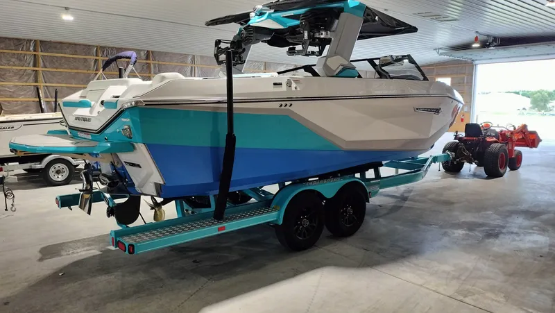 Slide: The Image of Nautique G23 2026 - 3