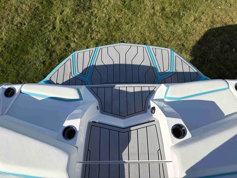Slide: The Image of Nautique G23 2026 - 7