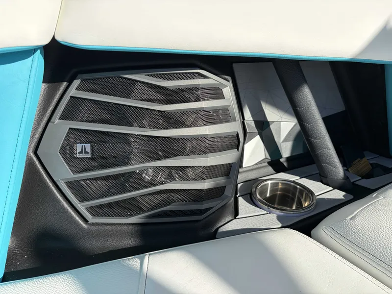 Slide: The Image of Nautique G23 2026 - 36