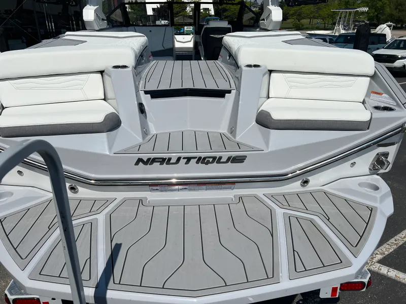 Slide: The Image of Nautique G25 2026 - 8