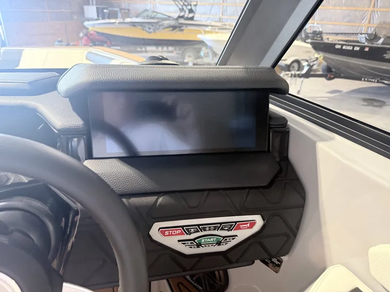 Slide: The Image of Nautique GS24 2026 - 23