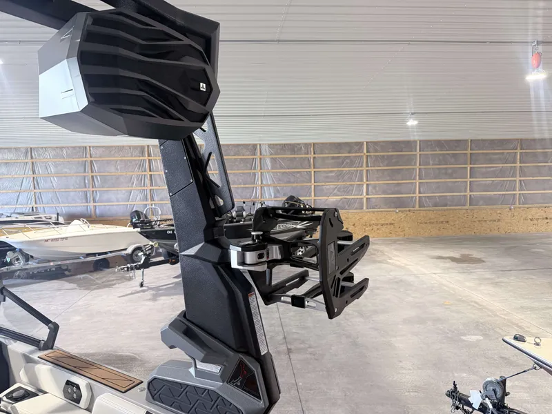 Slide: The Image of Nautique GS24 2026 - 21