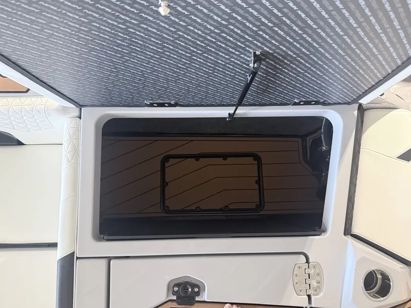 Slide: The Image of Nautique GS24 2026 - 40