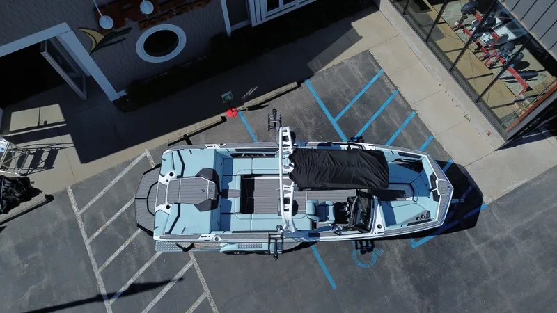 Slide: The Image of Nautique GS24 2026 - 3