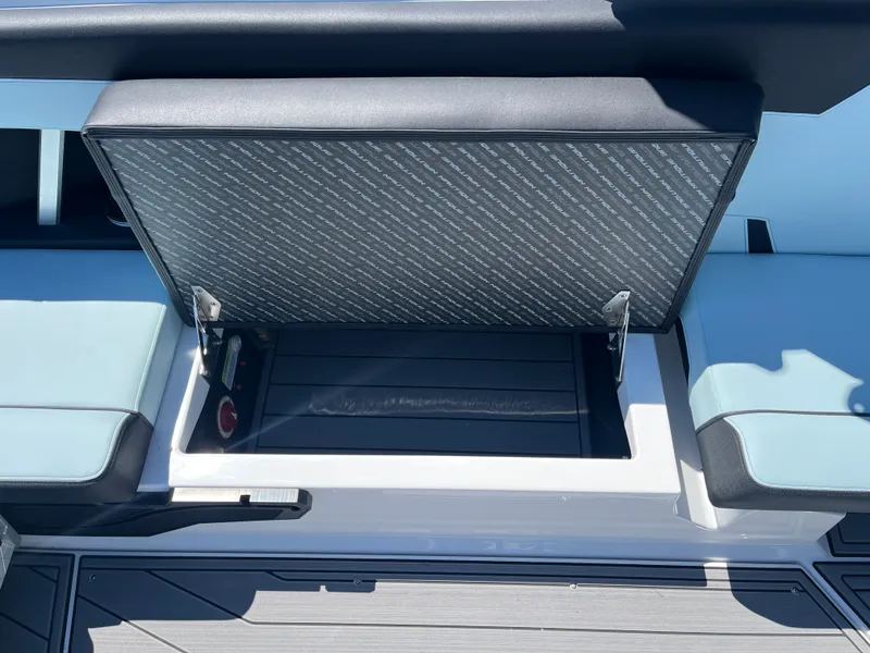 Slide: The Image of Nautique GS24 2026 - 13