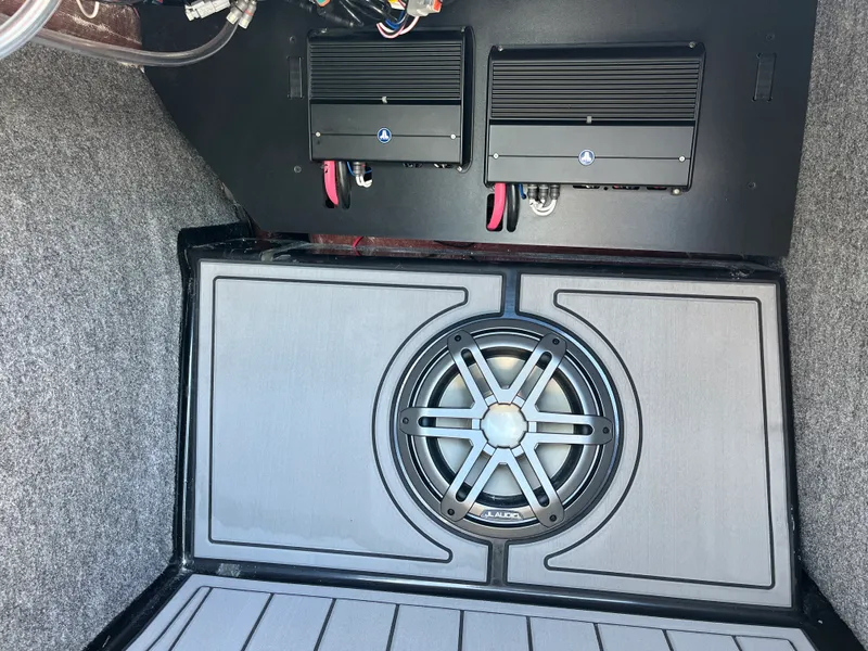 Slide: The Image of Nautique GS24 2026 - 17