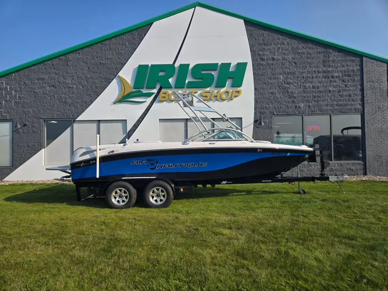 The Image of Nautique CROSSOVER 211 2008 - 0