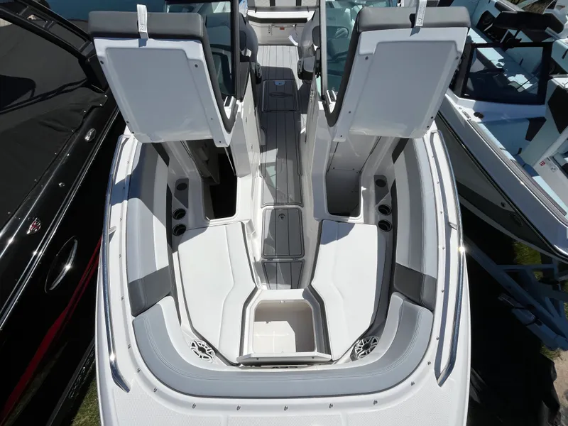 Slide: The Image of Chaparral 30 SSX 2026 - 19