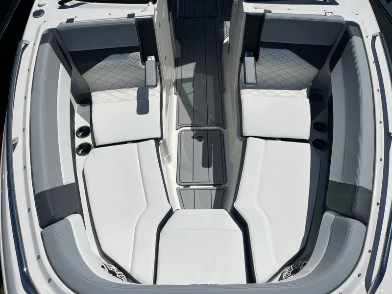 Slide: The Image of Chaparral 30 SSX 2026 - 18
