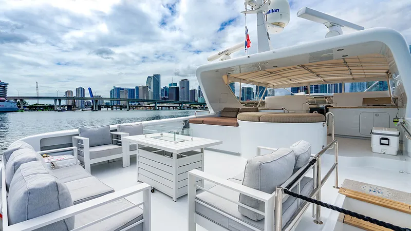 Slide: The Image of Destiny Raised Pilothouse 2000 - 20