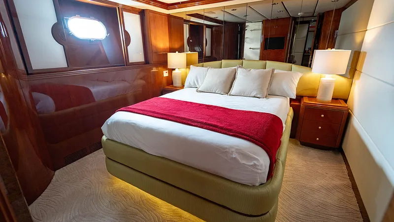 Slide: The Image of Destiny Raised Pilothouse 2000 - 13