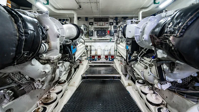 Slide: The Image of Destiny Raised Pilothouse 2000 - 25