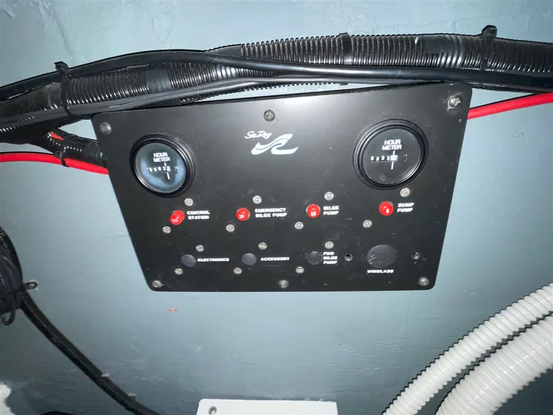 Slide: The Image of Sea Ray 300 Weekender 1993 - 19