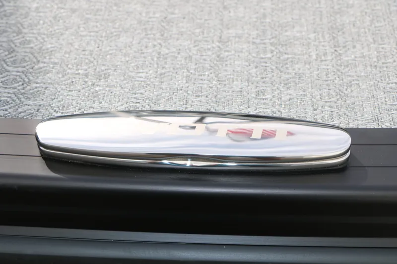 Slide: The Image of EVOTTI 723 QL Tri-Toon 2026 - 13