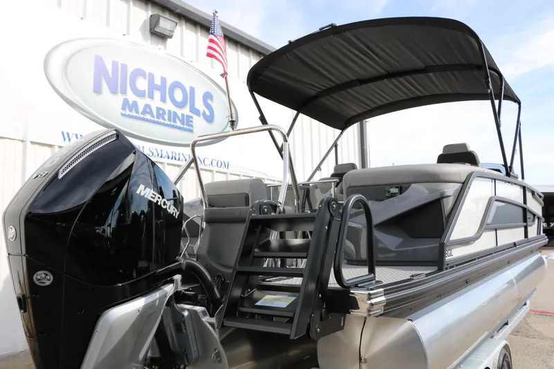 Slide: The Image of EVOTTI 723 QL Tri-Toon 2026 - 63