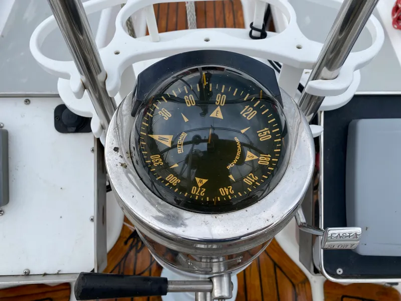 Slide: The Image of J/BOATS J/40 1989 - 25