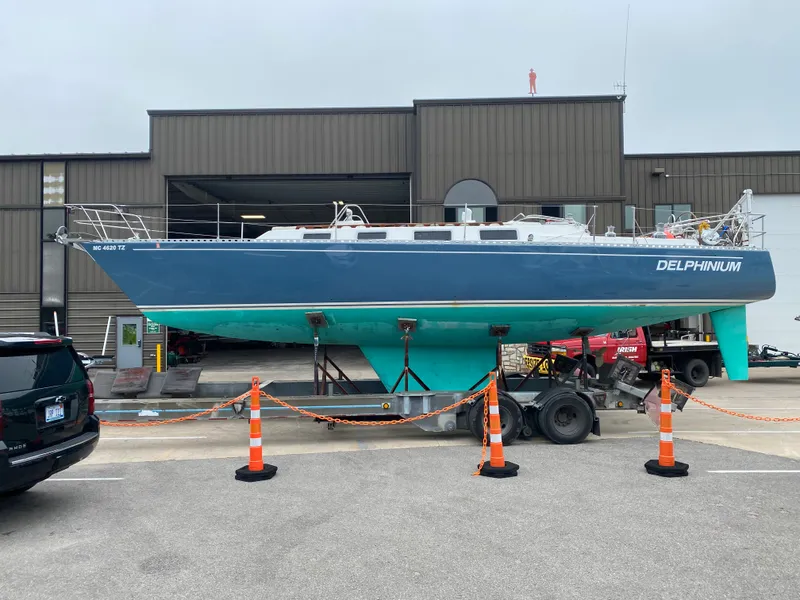 Slide: The Image of J/BOATS J/40 1989 - 85